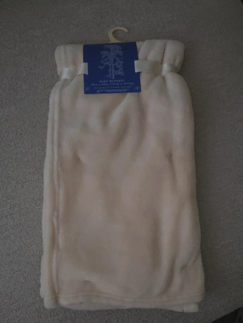 Plush Pooh-Bear Collection Baby Blanket